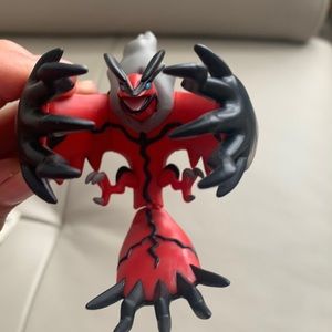 TOMY Nintendo Pokemon Yveltal 2013 XY Legendary PVC Figure 4"